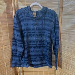 Men’s Lucky Brand Aztec Print Size Small Long Sleeve with Hood